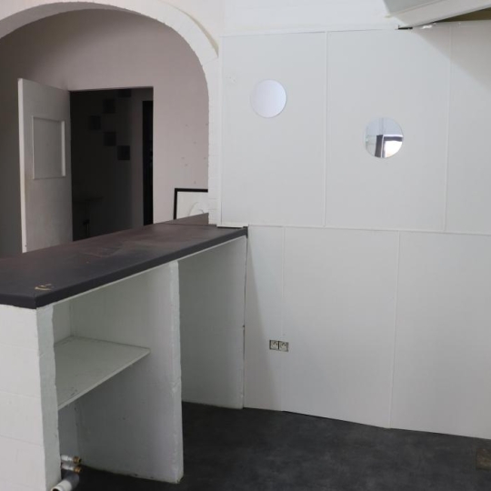  A MEZE IMMOBILIER : Office | MEZE (34140) | 70 m2 | 610 € 