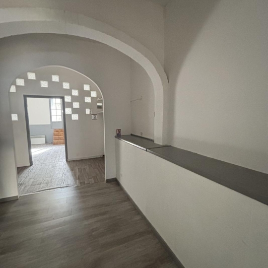  A MEZE IMMOBILIER : Office | MEZE (34140) | 60 m2 | 720 € 