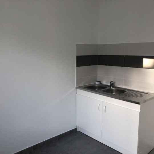  A MEZE IMMOBILIER : Appartement | MEZE (34140) | 55 m2 | 755 € 