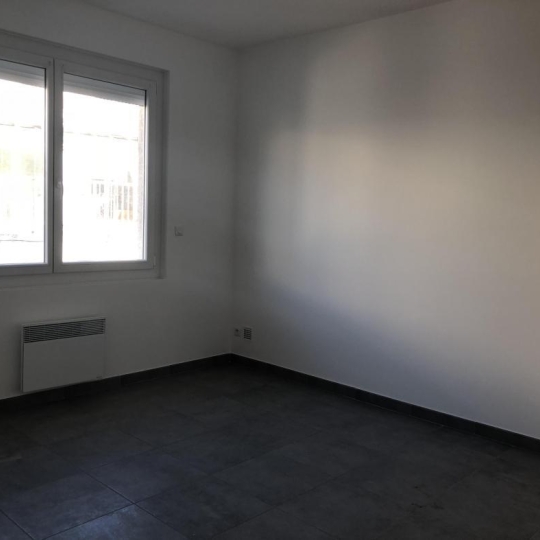  A MEZE IMMOBILIER : Appartement | MEZE (34140) | 55 m2 | 755 € 