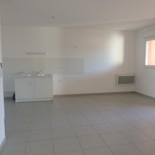  A MEZE IMMOBILIER : Appartement | MEZE (34140) | 66 m2 | 708 € 