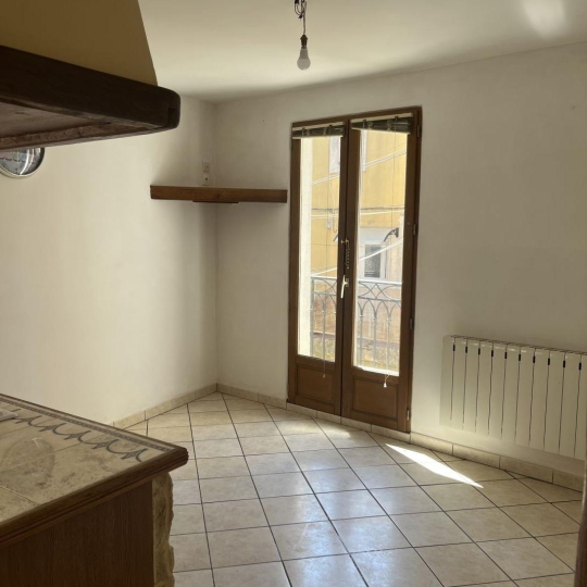 A MEZE IMMOBILIER : Appartement | MONTBAZIN (34560) | 80.00m2 | 895 € 