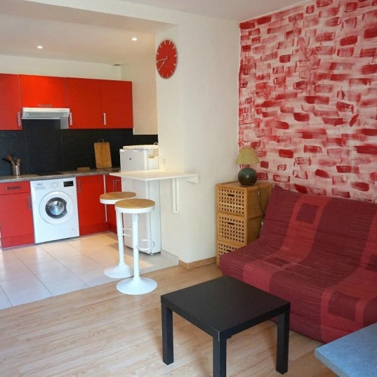  A MEZE IMMOBILIER : Appartement | SAINT-JEAN-DE-VEDAS (34430) | 26 m2 | 520 € 