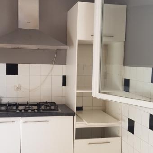  A MEZE IMMOBILIER : Apartment | MONTAGNAC (34530) | 73 m2 | 475 € 