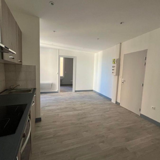  A MEZE IMMOBILIER : Apartment | MEZE (34140) | 30 m2 | 580 € 