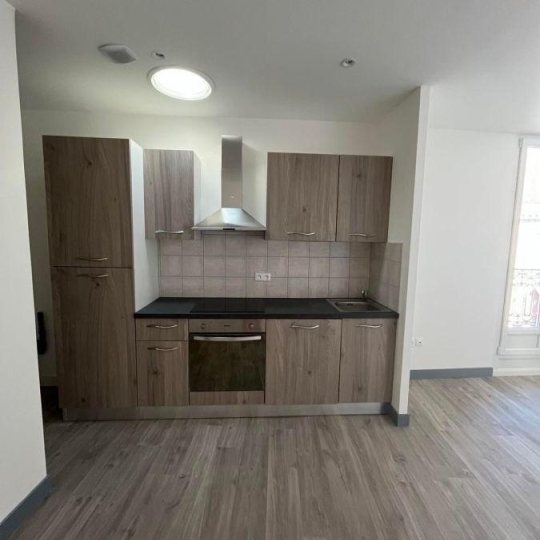  A MEZE IMMOBILIER : Apartment | MEZE (34140) | 30 m2 | 580 € 