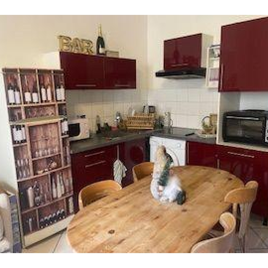 A MEZE IMMOBILIER : Appartement | MEZE (34140) | 38.00m2 | 570 € 