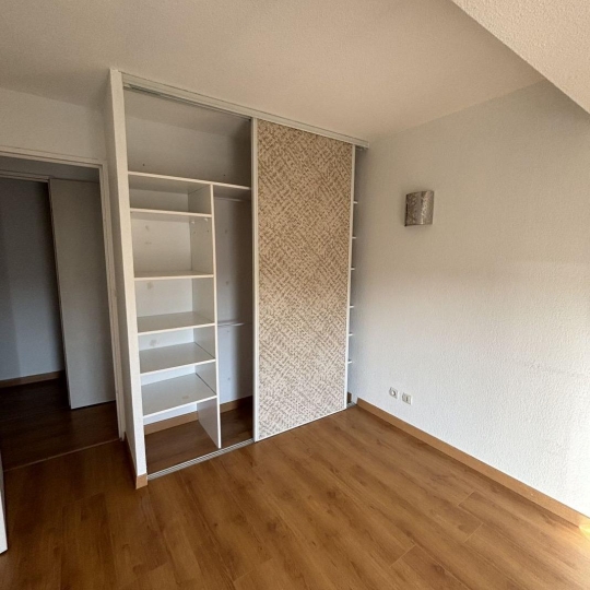  A MEZE IMMOBILIER : Appartement | MEZE (34140) | 57 m2 | 850 € 