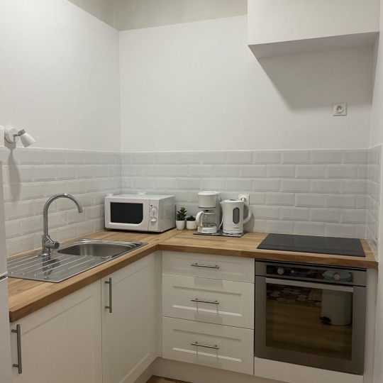  A MEZE IMMOBILIER : Appartement | MEZE (34140) | 65 m2 | 700 € 