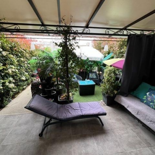 A MEZE IMMOBILIER : Maison / Villa | MEZE (34140) | 77 m2 | 300 000 € 