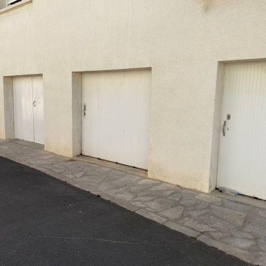  A MEZE IMMOBILIER : Appartement | MEZE (34140) | 56 m2 | 192 000 € 