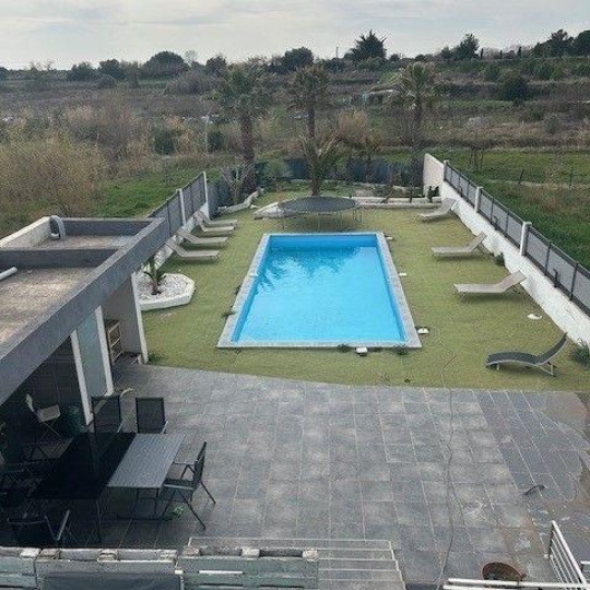  A MEZE IMMOBILIER : Maison / Villa | MEZE (34140) | 149 m2 | 586 000 € 