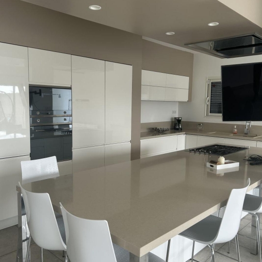  A MEZE IMMOBILIER : Maison / Villa | MEZE (34140) | 149 m2 | 586 000 € 
