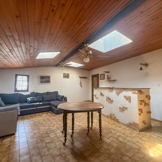  A MEZE IMMOBILIER : Maison / Villa | MEZE (34140) | 135 m2 | 330 000 € 
