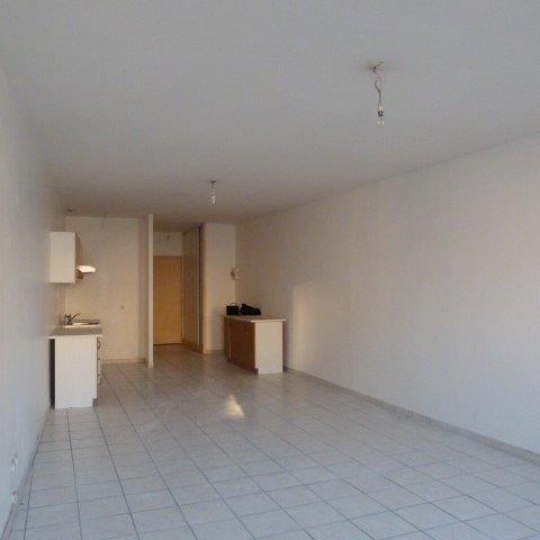  A MEZE IMMOBILIER : Apartment | MEZE (34140) | 67 m2 | 88 000 € 