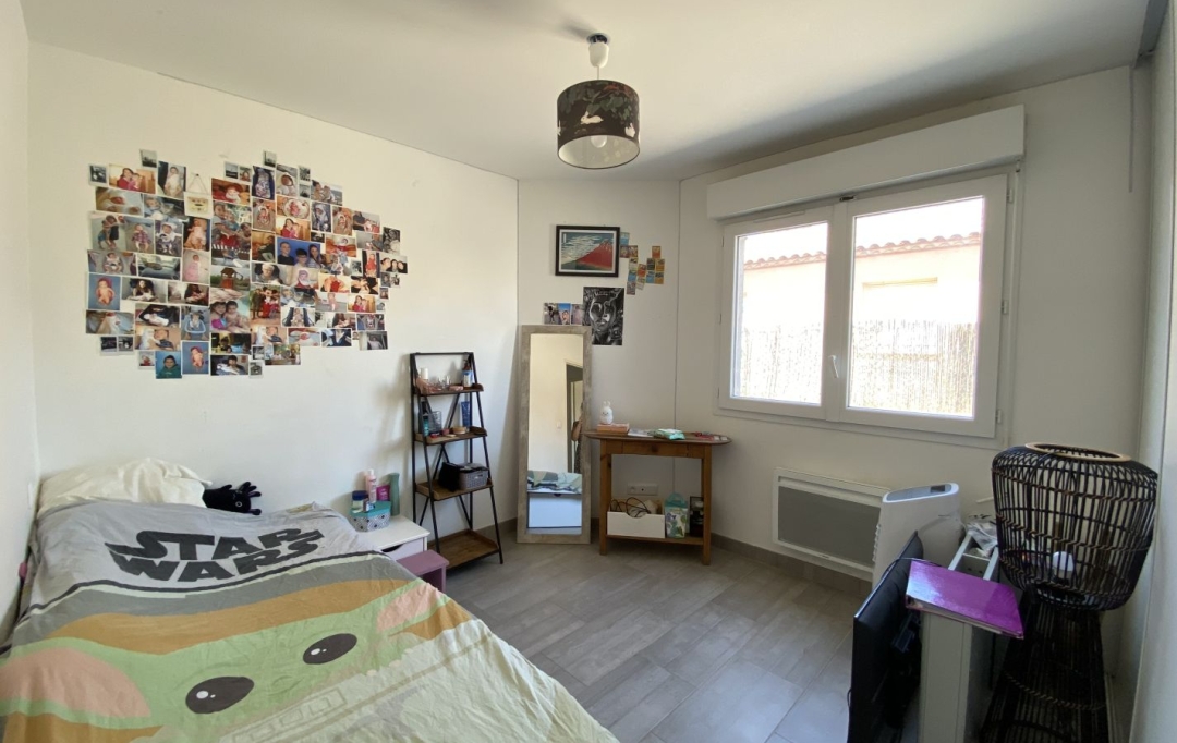 A MEZE IMMOBILIER : House | MEZE (34140) | 95 m2 | 1 120 € 