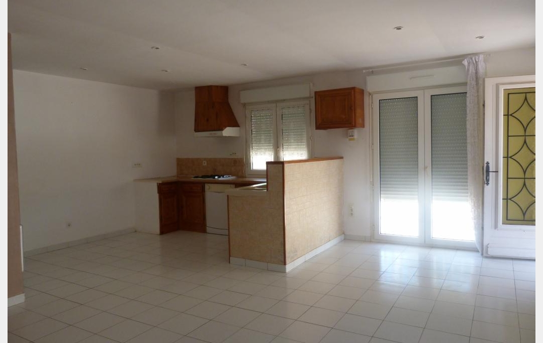 A MEZE IMMOBILIER : Maison / Villa | MEZE (34140) | 52 m2 | 660 € 