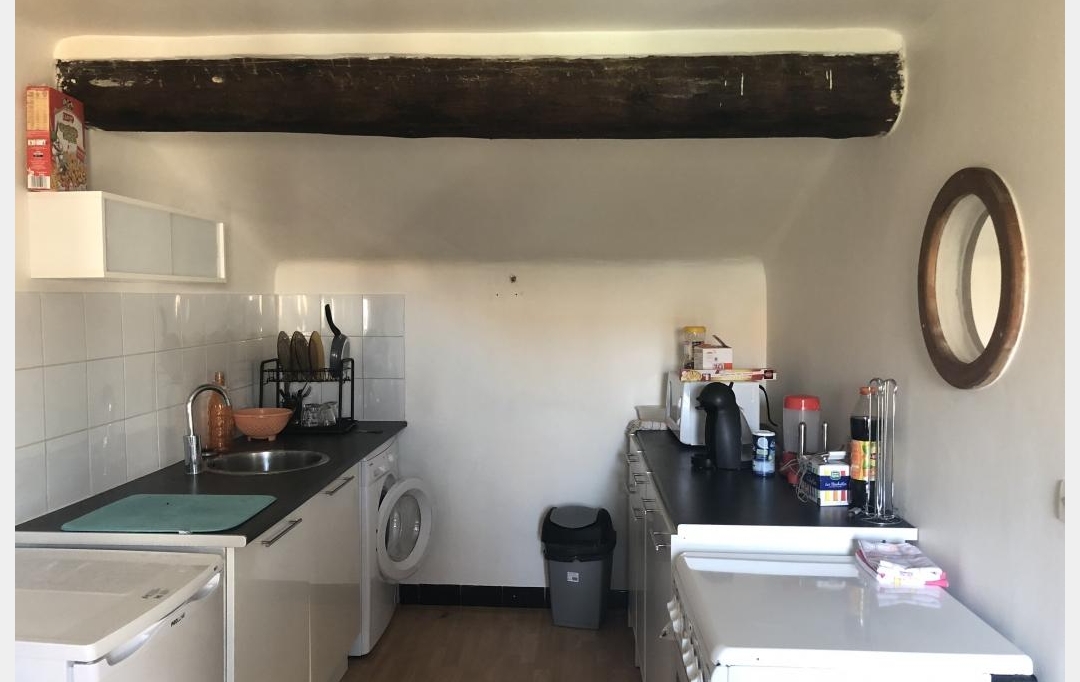 A MEZE IMMOBILIER : Appartement | MEZE (34140) | 35 m2 | 490 € 