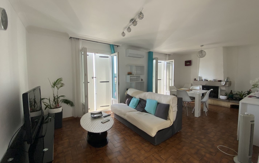 A MEZE IMMOBILIER : Maison / Villa | MEZE (34140) | 80 m2 | 1 050 € 