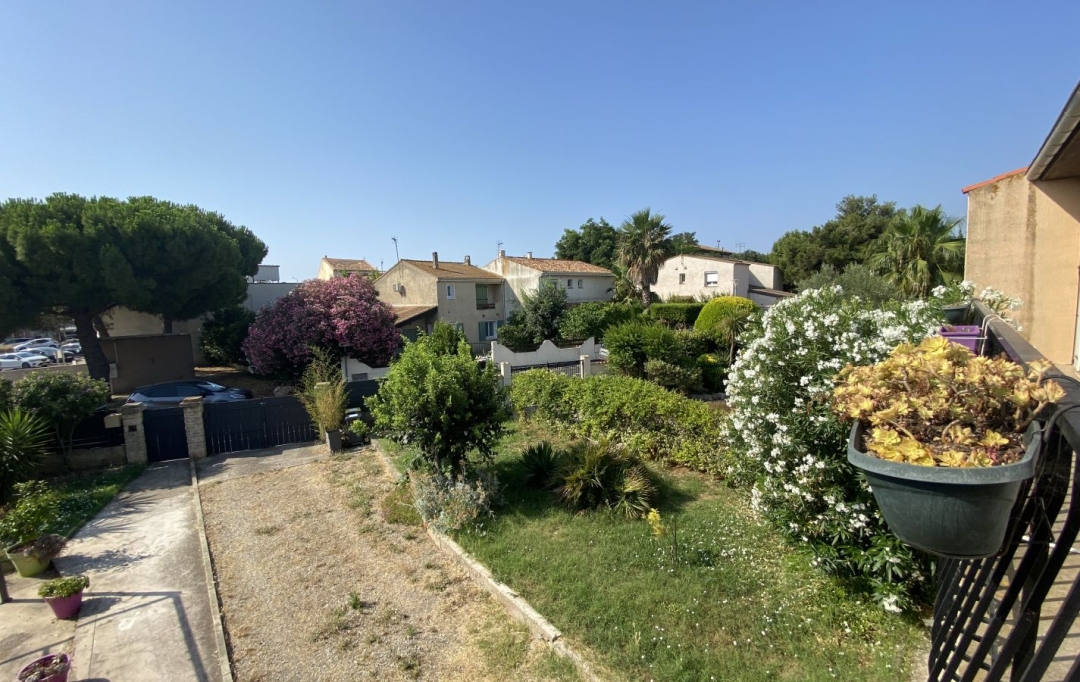 A MEZE IMMOBILIER : Maison / Villa | MEZE (34140) | 80 m2 | 1 050 € 