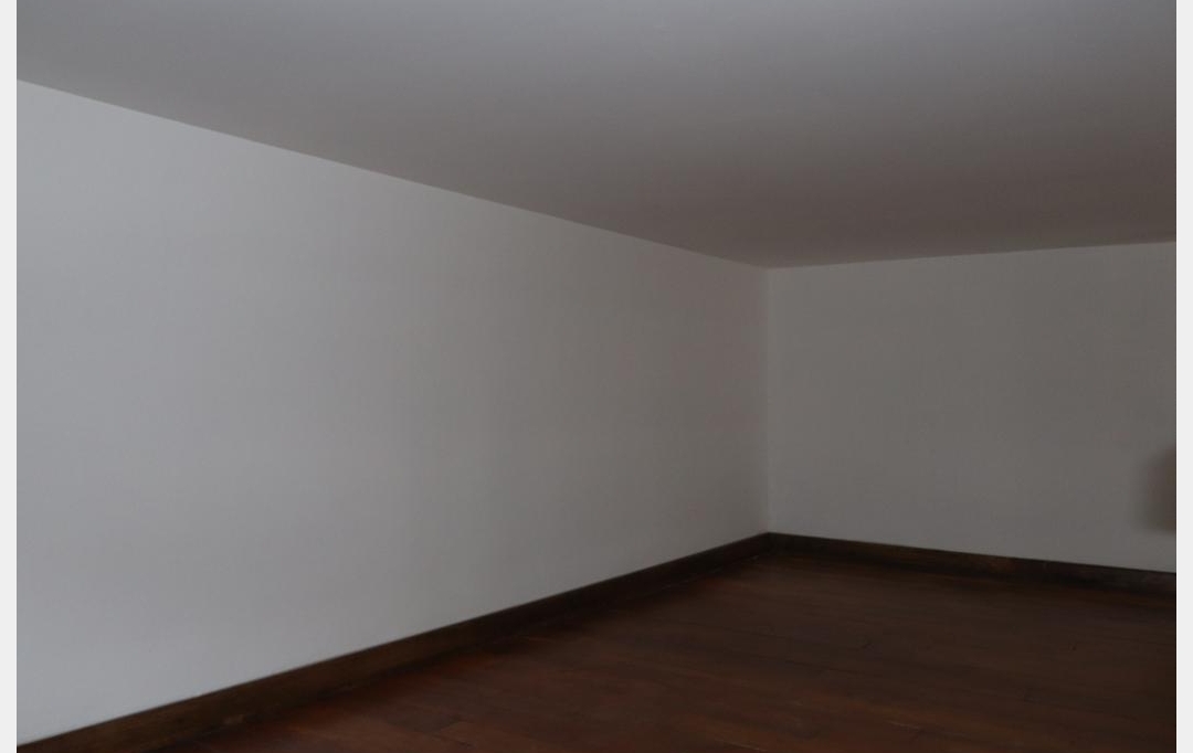 A MEZE IMMOBILIER : Apartment | MEZE (34140) | 21 m2 | 400 € 