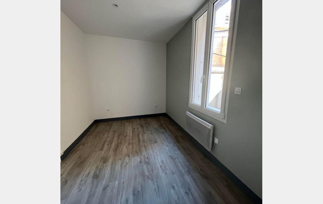A MEZE IMMOBILIER : Apartment | MEZE (34140) | 30 m2 | 580 € 