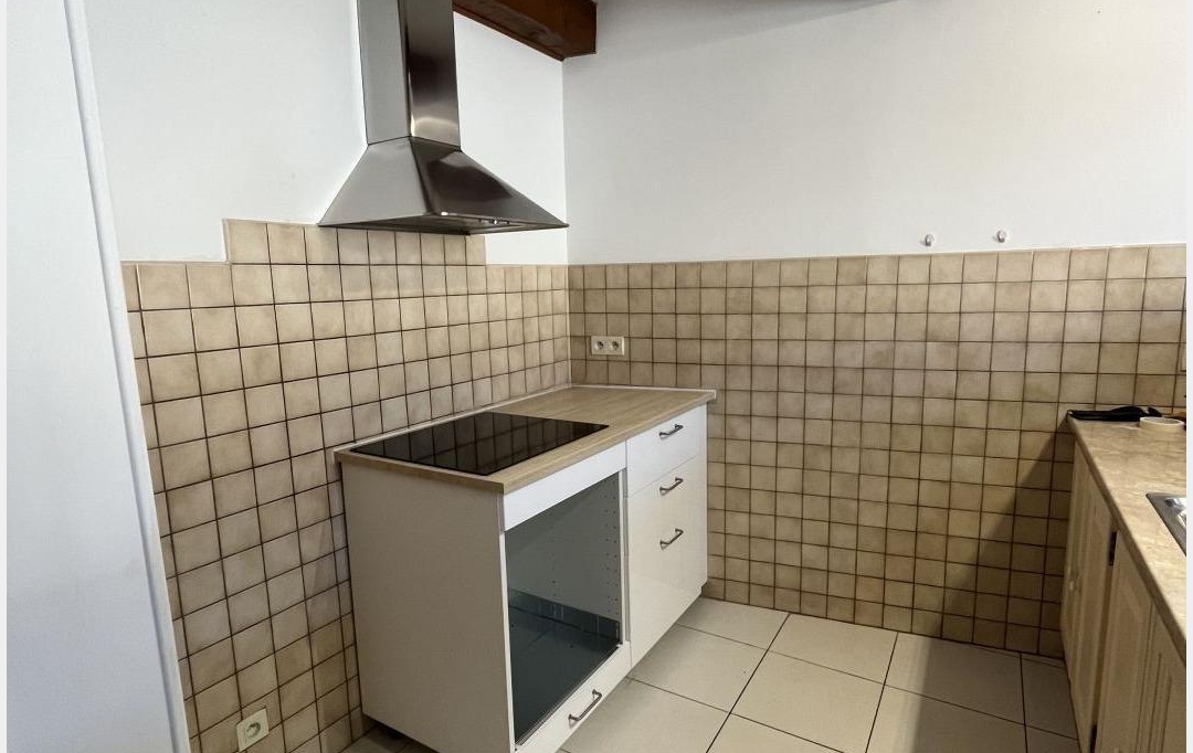 A MEZE IMMOBILIER : Appartement | LOUPIAN (34140) | 76 m2 | 690 € 