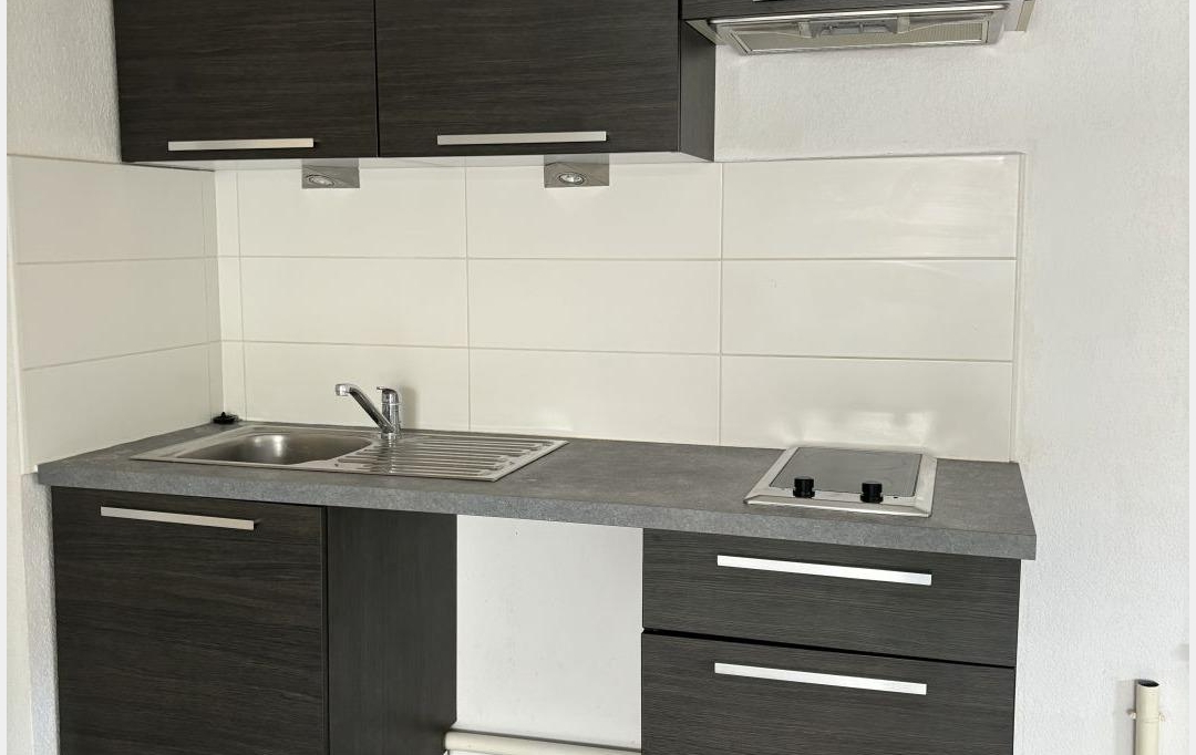 A MEZE IMMOBILIER : Appartement | GIGEAN (34770) | 55 m2 | 700 € 
