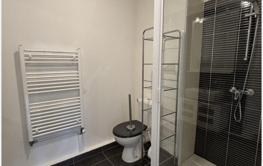 A MEZE IMMOBILIER : Appartement | GIGEAN (34770) | 55 m2 | 700 € 
