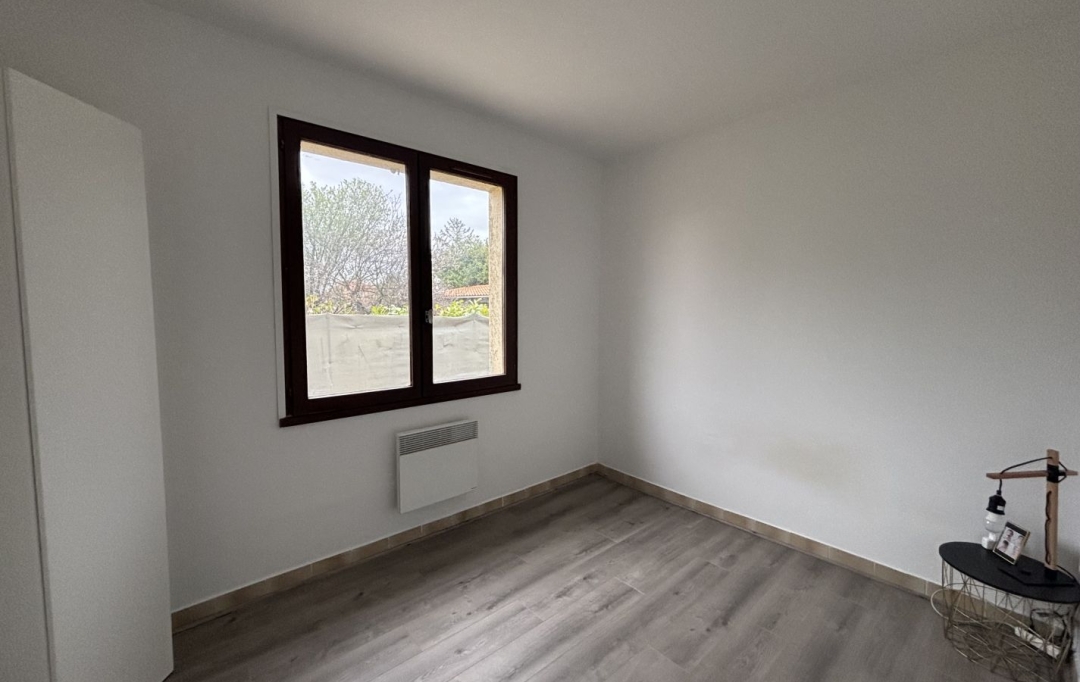 A MEZE IMMOBILIER : Maison / Villa | MEZE (34140) | 95 m2 | 1 350 € 