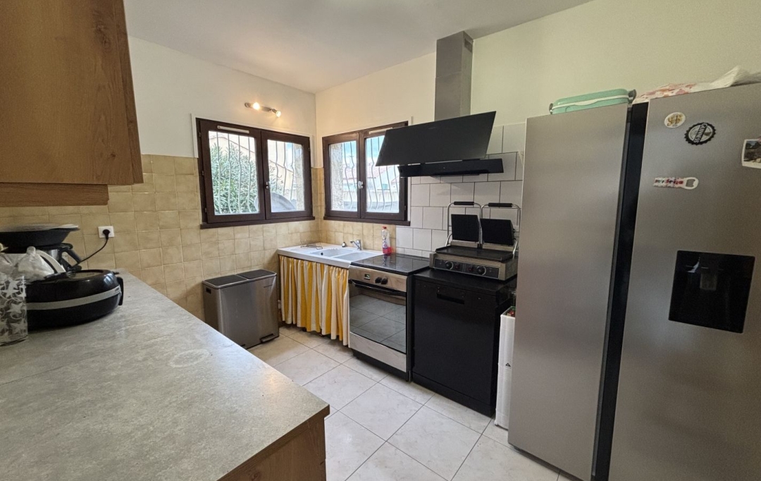 A MEZE IMMOBILIER : Maison / Villa | MEZE (34140) | 95 m2 | 1 350 € 