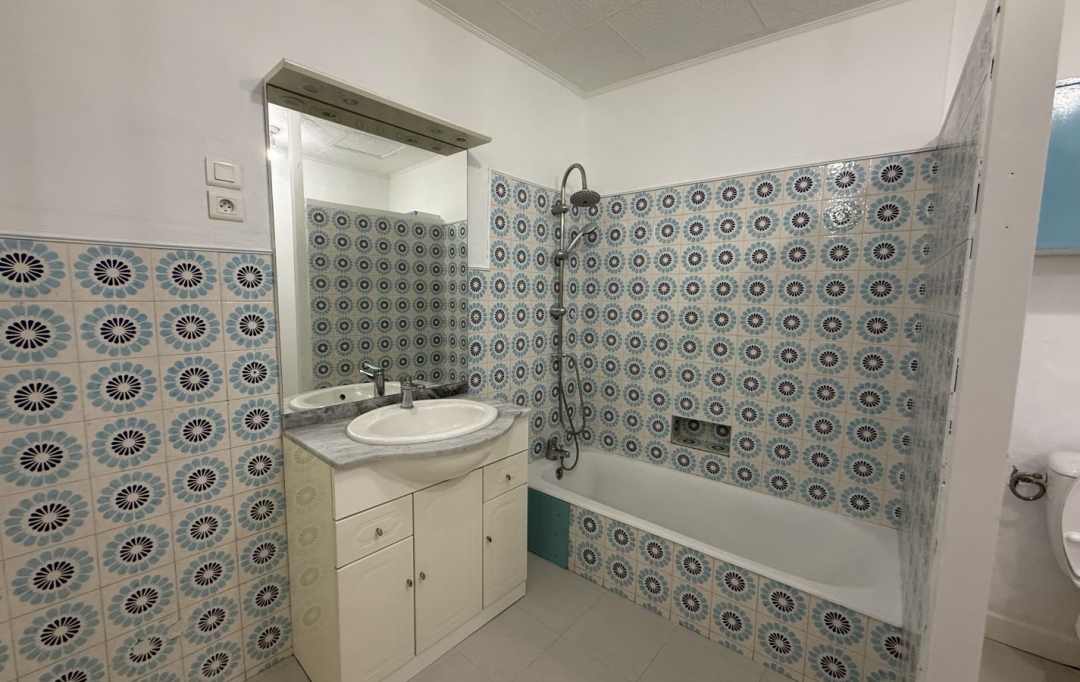 A MEZE IMMOBILIER : Maison / Villa | CAMPAGNAN (34230) | 121 m2 | 900 € 