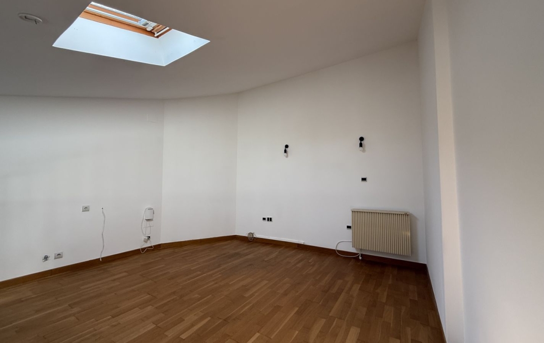 A MEZE IMMOBILIER : Maison / Villa | CAMPAGNAN (34230) | 121 m2 | 900 € 