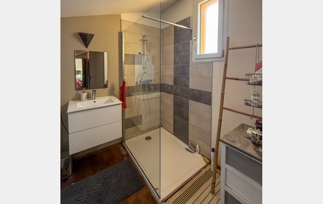 A MEZE IMMOBILIER : Appartement | MEZE (34140) | 92 m2 | 314 000 € 