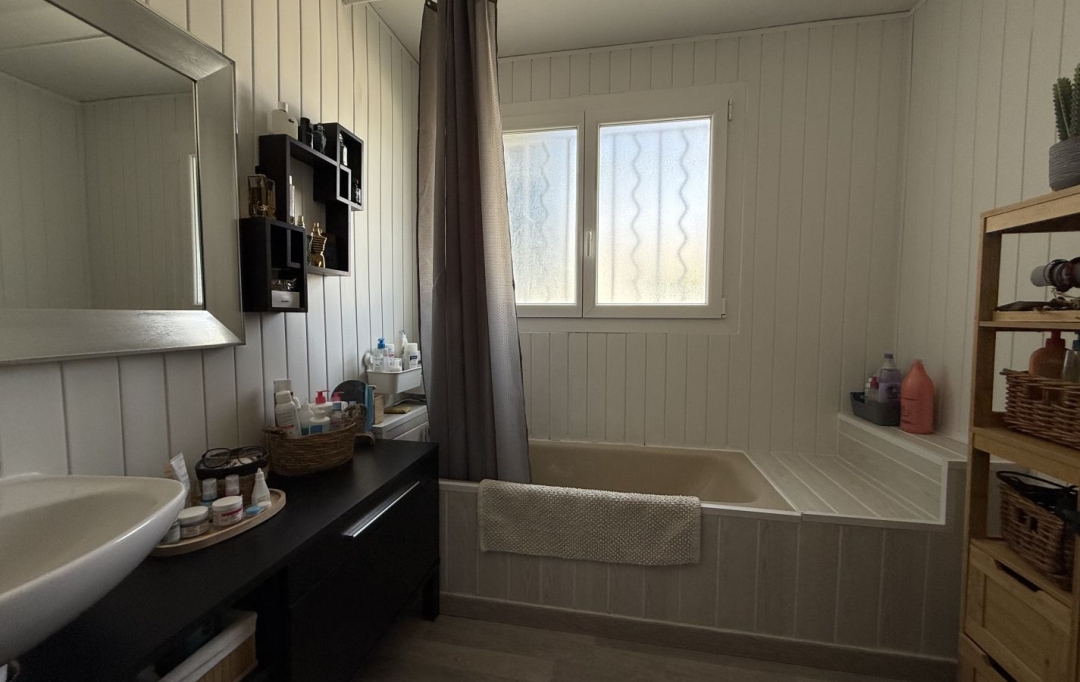 A MEZE IMMOBILIER : Maison / Villa | MEZE (34140) | 86 m2 | 449 000 € 