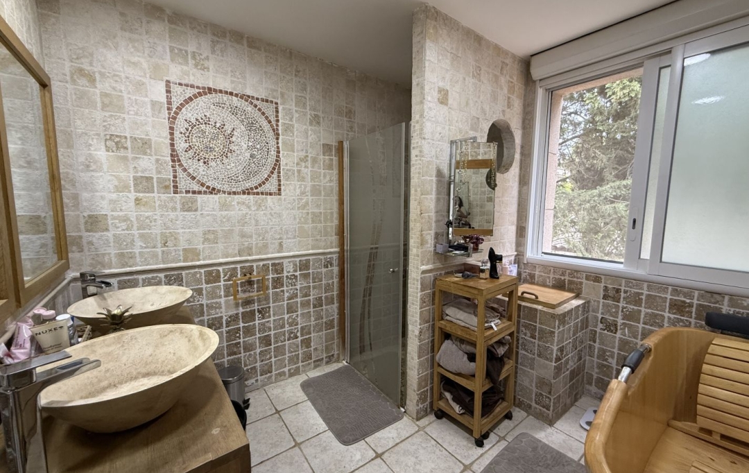 A MEZE IMMOBILIER : Maison / Villa | MEZE (34140) | 165 m2 | 1 236 000 € 