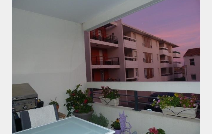 A MEZE IMMOBILIER : Appartement | MEZE (34140) | 50 m2 | 595 € 