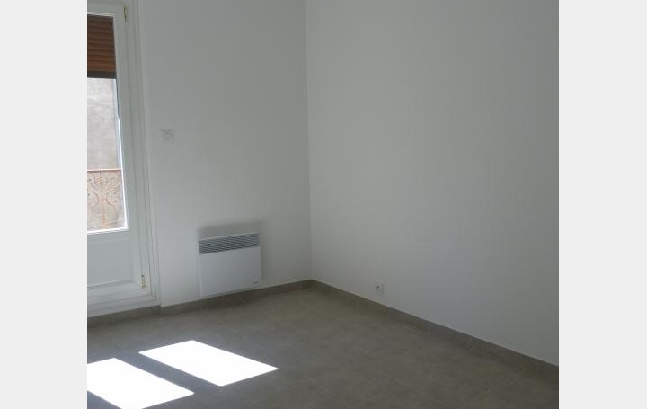 A MEZE IMMOBILIER : Apartment | MEZE (34140) | 0 m2 | 780 € 