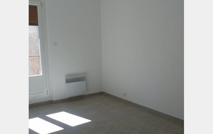 A MEZE IMMOBILIER : Appartement | MEZE (34140) | 0 m2 | 780 € 