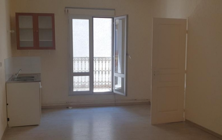 A MEZE IMMOBILIER : Appartement | MEZE (34140) | 26 m2 | 370 € 