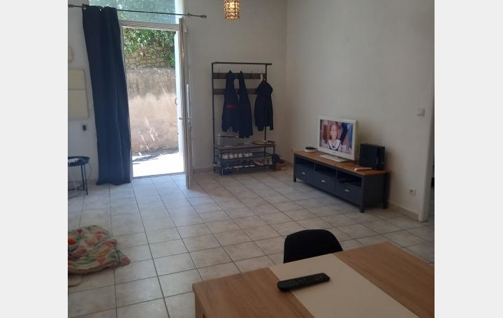 Appartement P3 MONTAGNAC 100 m2 595 € Appartement P3 MONTAGNAC 100 m2 595 €