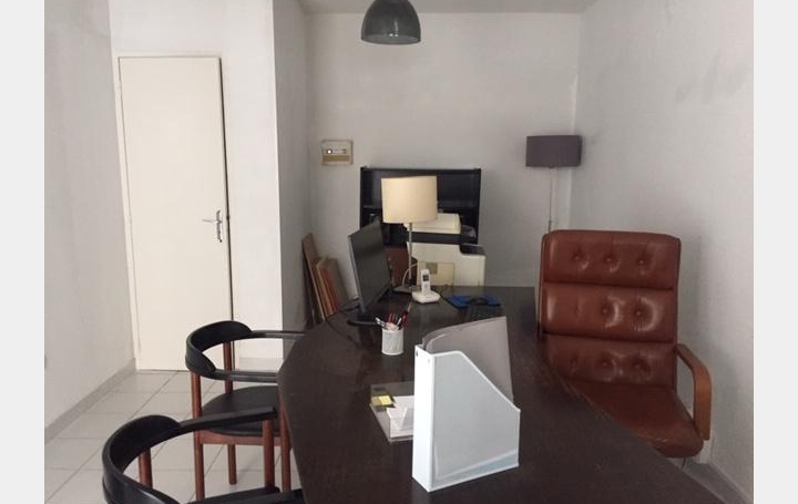 A MEZE IMMOBILIER : Office | MEZE (34140) | 30 m2 | 55 000 € 