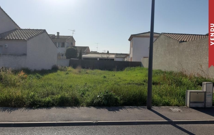 A MEZE IMMOBILIER : Ground | MEZE (34140) | 300 m2 | 153 000 € 