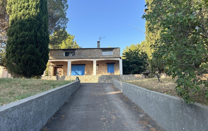  A MEZE IMMOBILIER Domaines / Propriétés | VILLEVEYRAC (34560) | 230 m2 | 665 000 € 